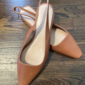 Banana Republic slingback flats